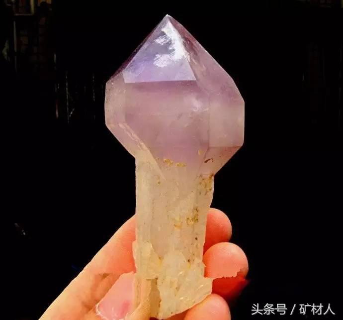 东海的水晶从哪里来的,水晶从哪里挖出来的