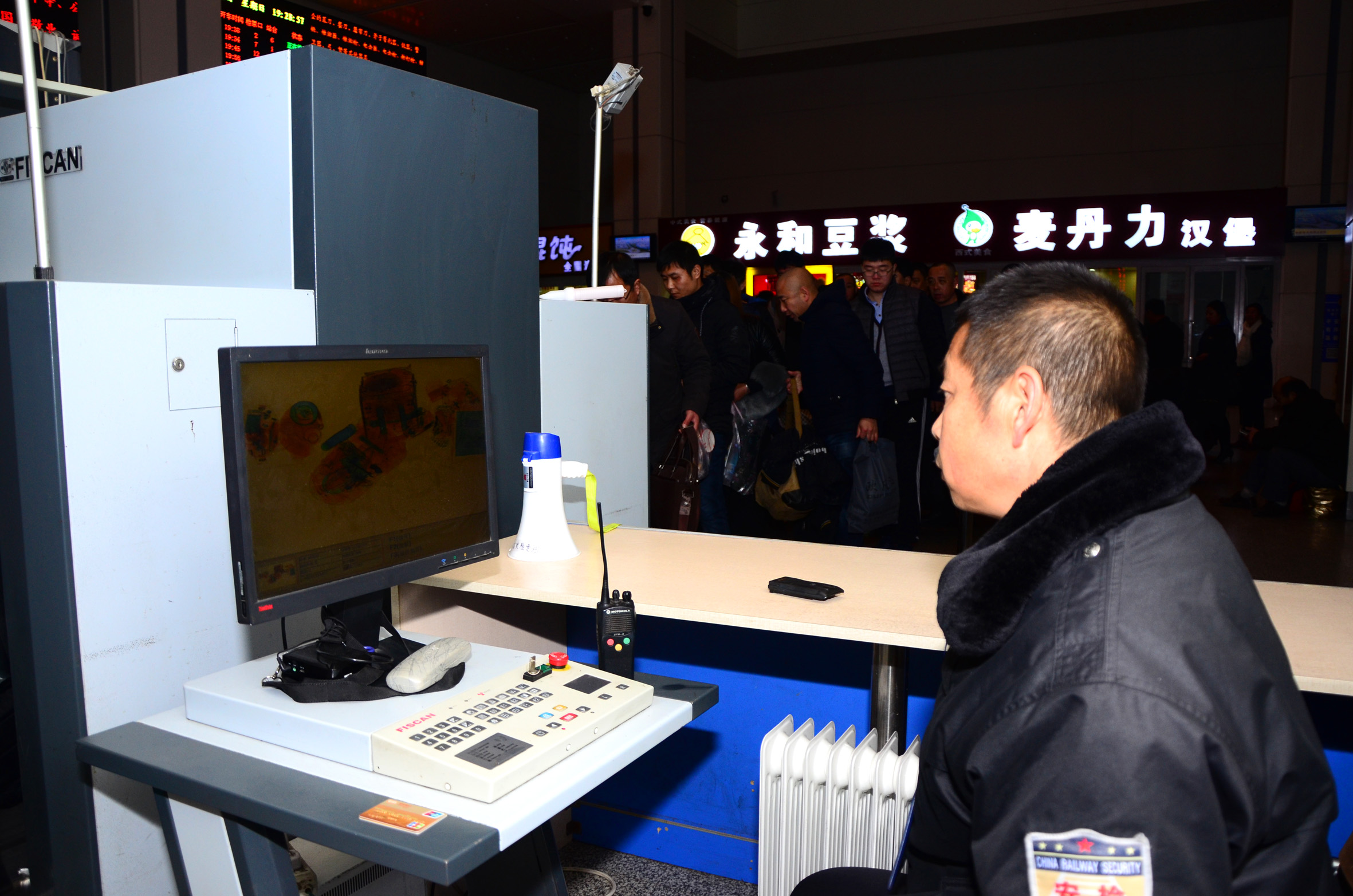 火车站候车大厅过安检,进入候车厅就要安检吗