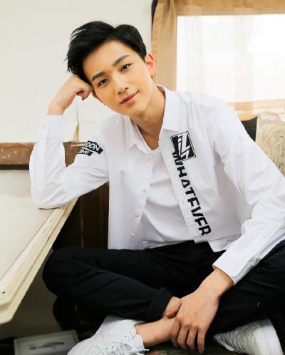 艺考撞脸明星,艺考学生整容