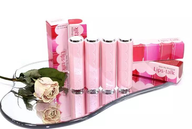 唇釉豆沙色排行榜10强,桃红色豆沙色显白唇膏唇釉