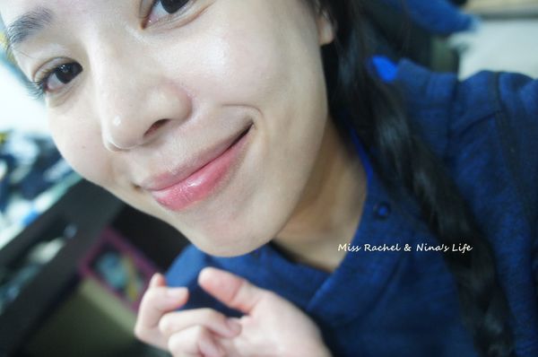 好用平价护唇膏推荐女款,适合干唇的润唇膏推荐