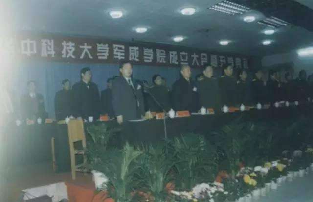 广州黄埔最大的学校,中国最牛的学校黄埔军校