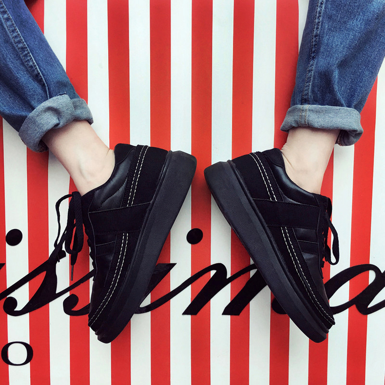 开春白色板鞋女,今年火爆的板鞋冬款