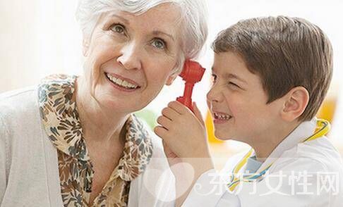 老人听力下降医院怎么处理,如何预防听力下降