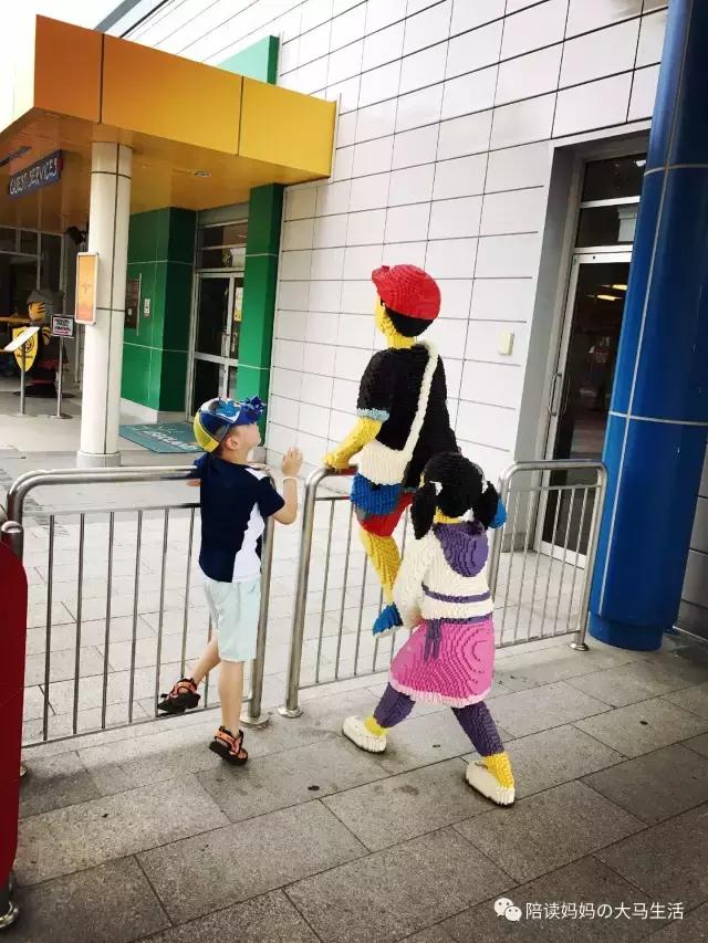 乐高主题乐园游玩攻略,新山乐高乐园一天能玩完吗