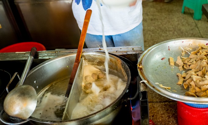 论一个吃货的自我修养小说,论一个吃货的自我修养