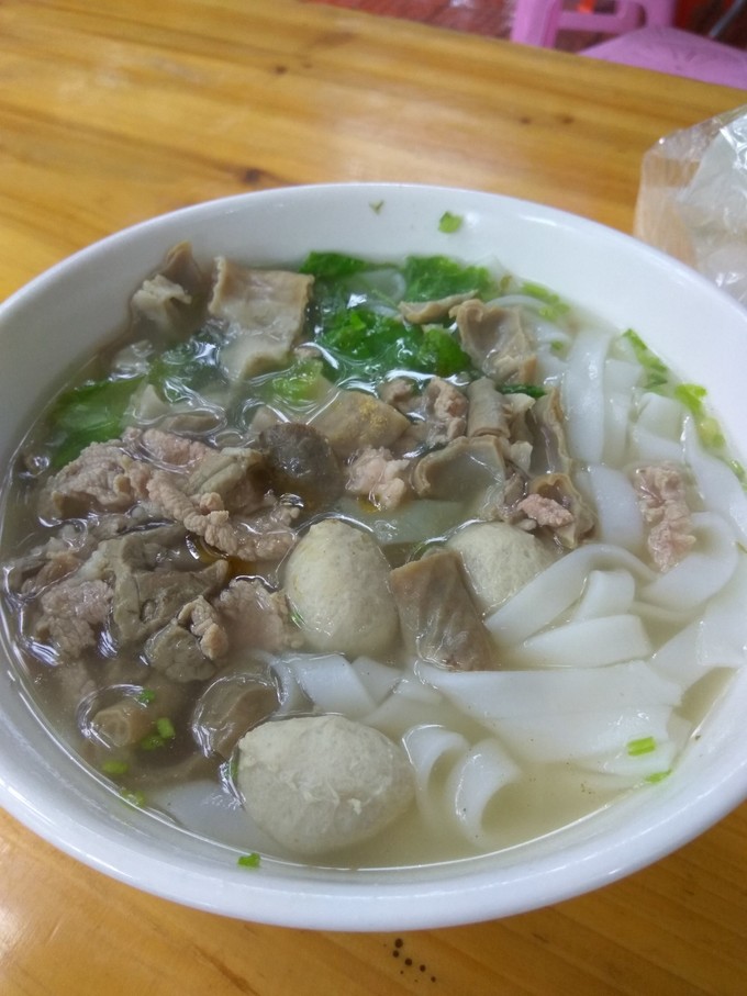 论一个吃货的自我修养小说,论一个吃货的自我修养