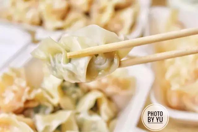 就凭这个“光头佬”，竟能将南铁的早餐全数包揽