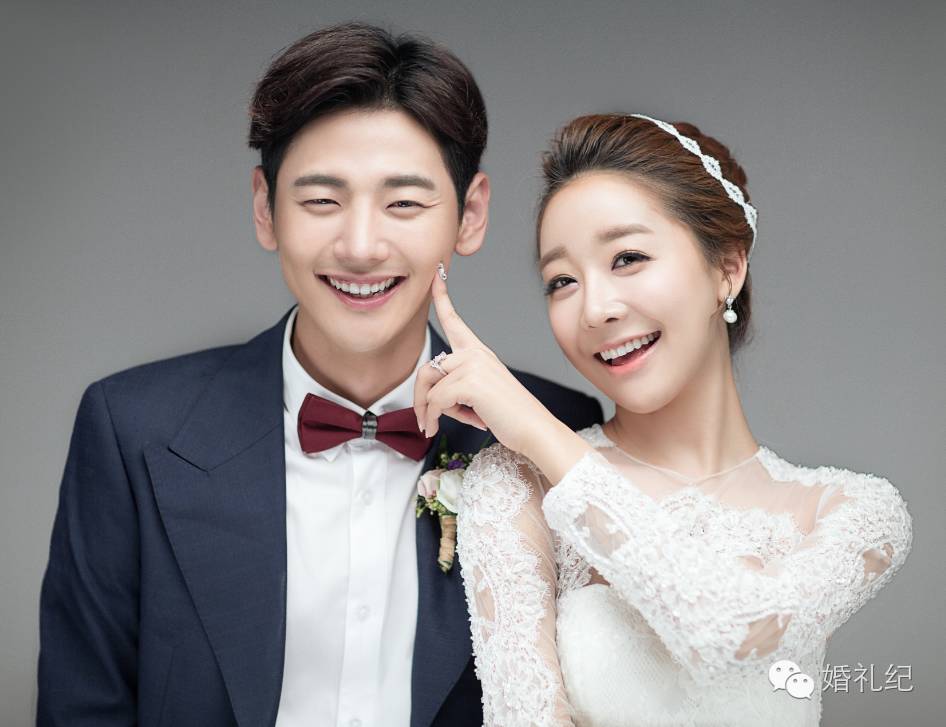 拍婚纱照选旅拍店好还是工作室好,拍婚纱照是找影楼还是找工作室