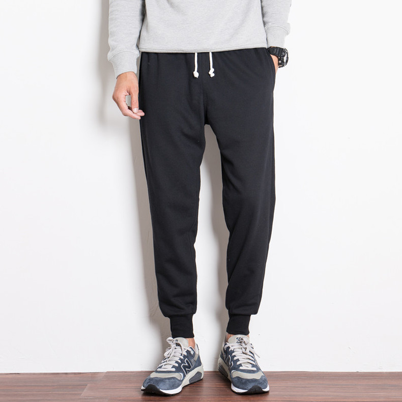 穿哈伦裤自己觉得很别扭,穿哈伦裤好看吗