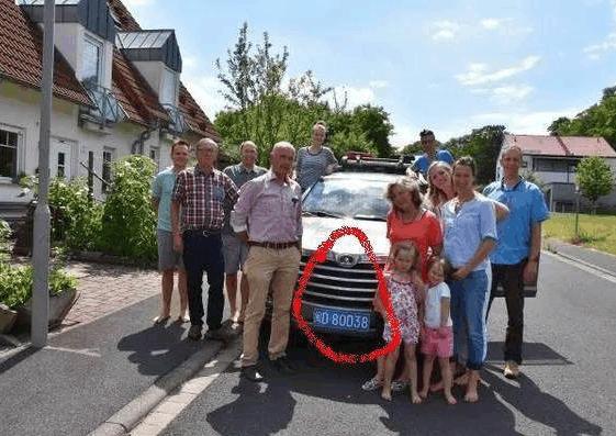 在你眼中是垃圾的国产哈弗,从中国开到非洲,你却还在*制抵**国货