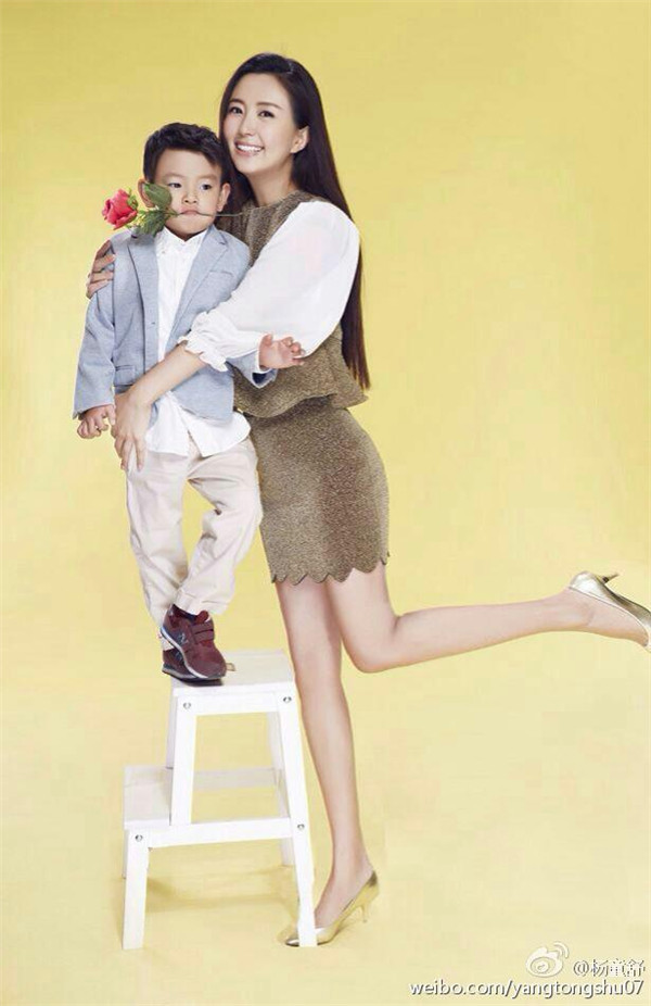 至尊红颜贾静雯与赵卓吻戏,至尊红颜贾静雯和杨童舒