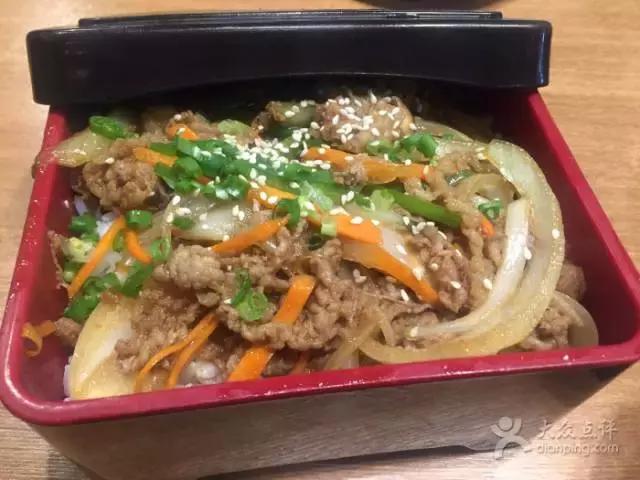 穿上马甲就不认识你了下一句,穿上马甲我就不认识你了表情包