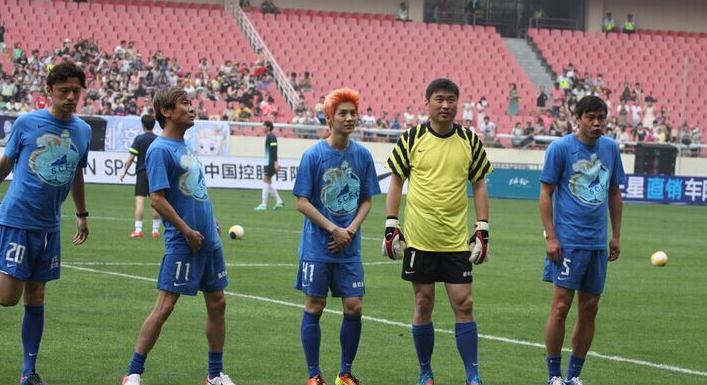 鹿晗爱好的事业,鹿晗最大的爱好是什么