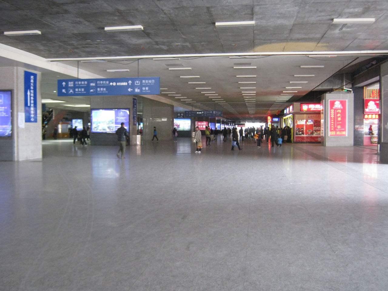 武昌火车站是老火车站吗,武昌火车站在武汉哪个位置