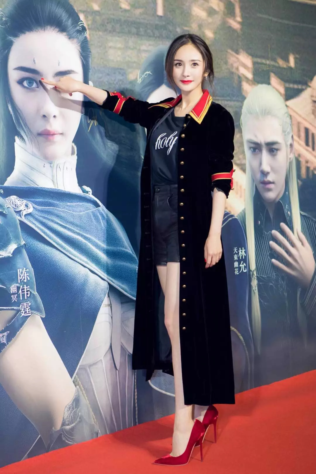 杨幂杨幂,越发的喜欢你了,尤其是看完这衣品