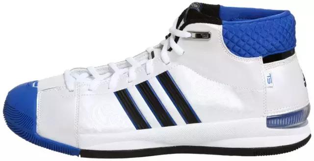 今年扣篮大赛上脚球鞋,乔丹扣篮大赛穿的球鞋