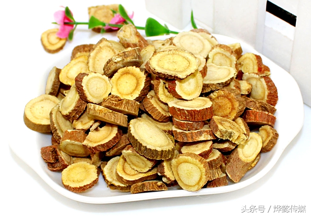 甘草十大功效,甘草泡水喝功效