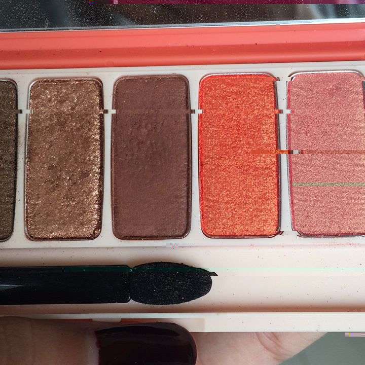 大地色系眼影盘推荐秋冬,配色巨好看的小众平价眼影