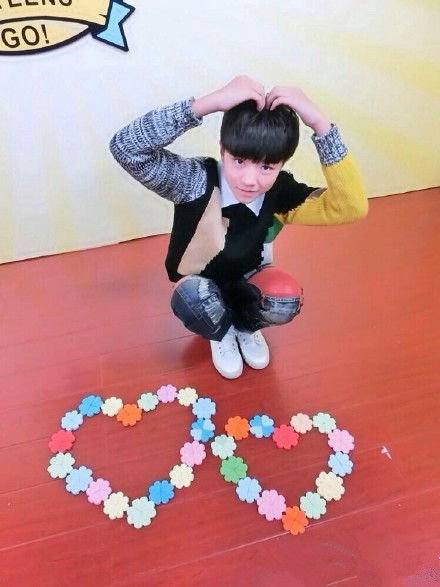 鹿晗吴世勋易烊千玺王俊凯,吴世勋鹿晗王俊凯