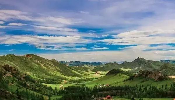 从武汉出发，坐火车就能去四国旅游，Get超强攻略！