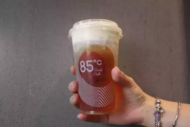 我们喝了100杯奶茶,胖了8斤,写了这篇杭州最全奶盖茶攻略