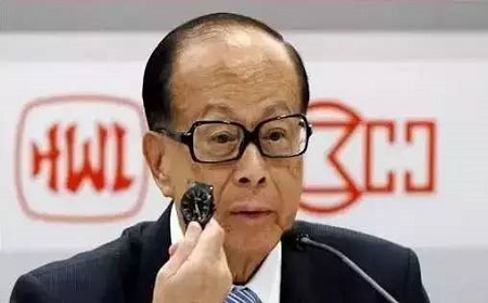 看，真正的有钱人向来都是从素且简