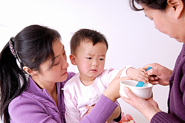 宝宝偏食的最佳治疗方法,三岁宝宝偏食偏瘦怎么办