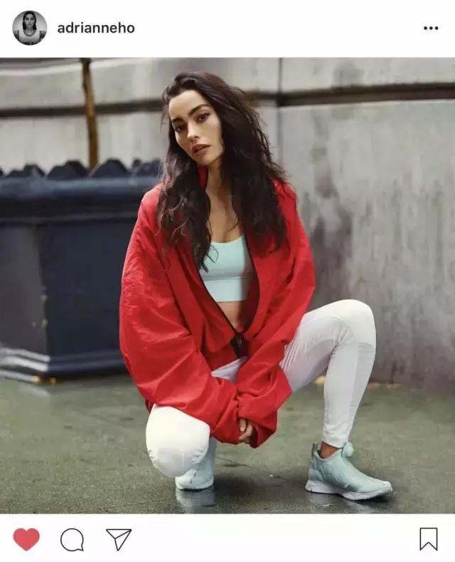 「K语闲谈」你的女神AdrianneHo想跟你穿情侣鞋