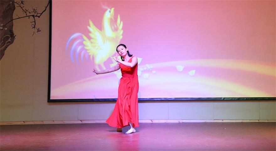 天了噜!互联网+新媒体企业的年会这样搞!