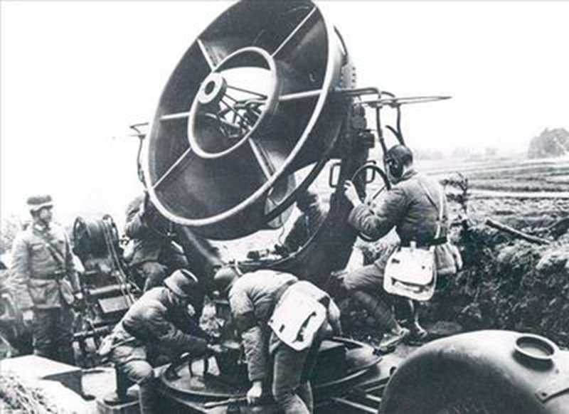 战斗机打中型客机,战斗机打轰炸机