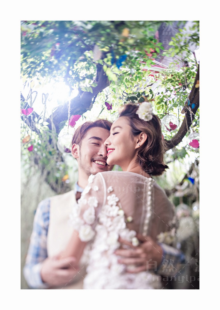 婚纱照一定要拍的9个姿势,这才是婚纱照正确打开方式