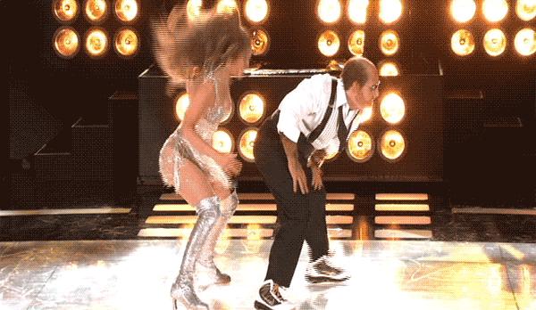 八卦：这位发型师，你明天不用来上班了