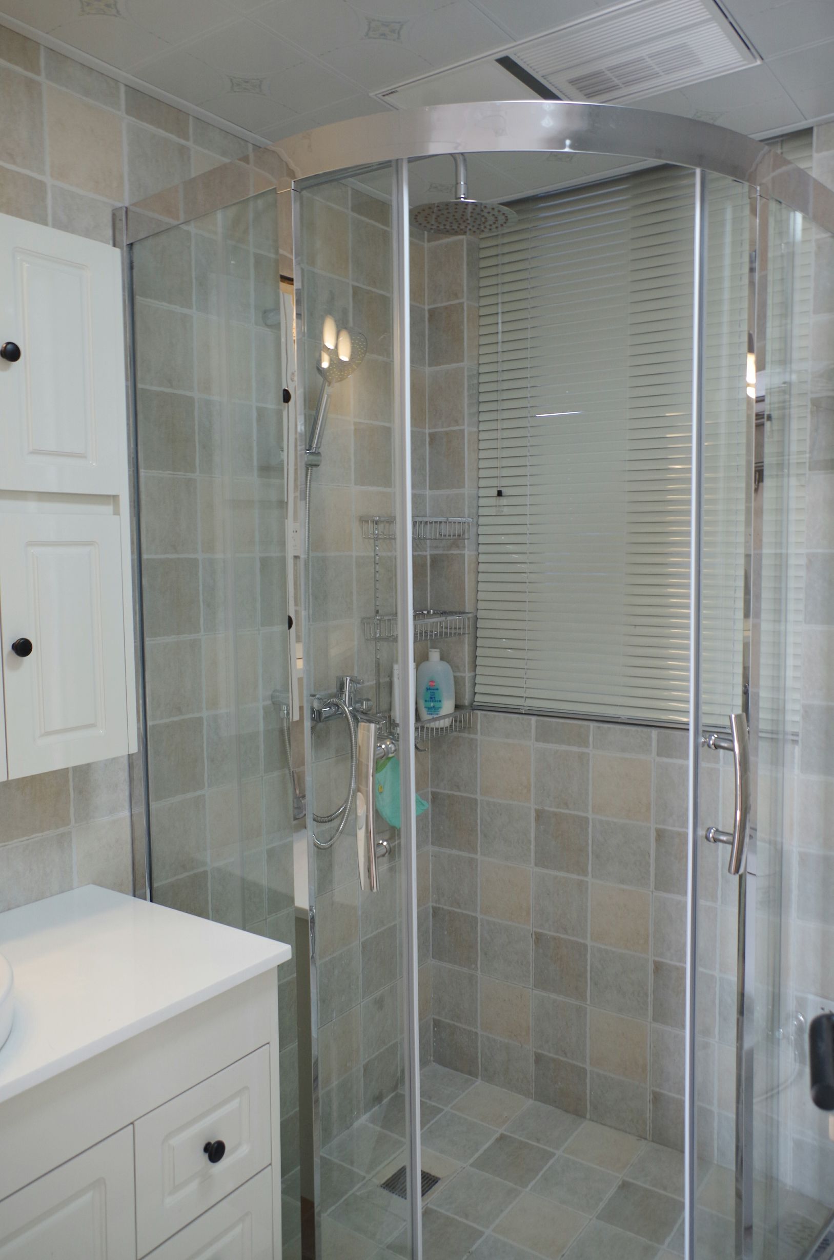 全屋定制柜子如何进小区,全屋定制柜子入场安装