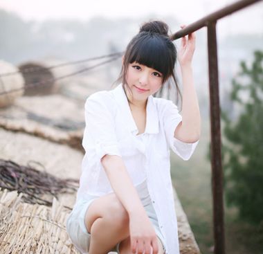 减龄锁骨发可扎可散的发型图片,扎发比披发好看适合什么发型