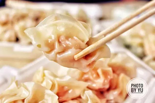 就凭这个“光头佬”，竟能将南铁的早餐全数包揽