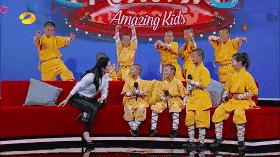 都在催谢娜当妈!没想到她早已练好带娃秘籍