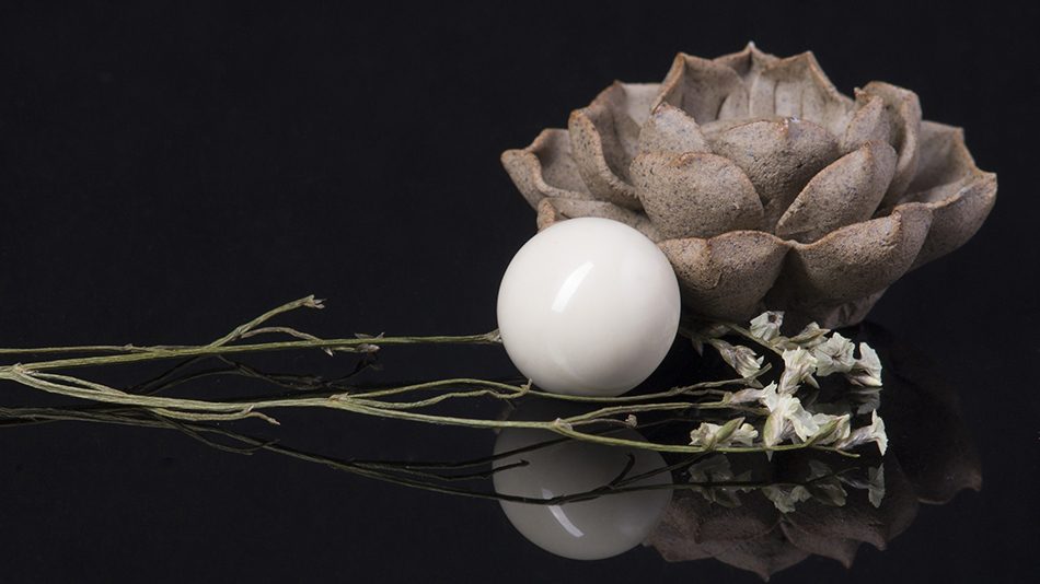 鍦颁腑娴锋境瀹濊泲鐧界煶鏄櫧鑹插悧,鍦颁腑娴锋境瀹濊泲鐧界煶钃濊壊