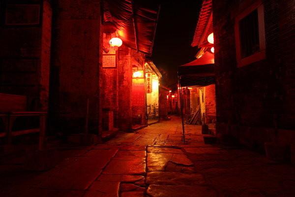 假如穿越到古代你会攻略谁,假如穿越到古代会发生什么事情