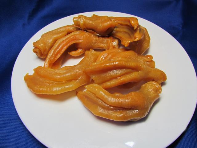 和田玉籽料原石新疆店,新疆和田玉店里