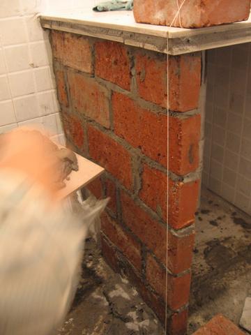 家里装修剩下的瓷砖做一个洗手台,自己家装修洗手台效果图