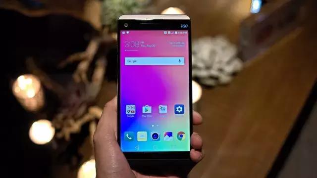 让人第一眼就震撼的手机壁纸,8k顶级黑色震撼壁纸动态