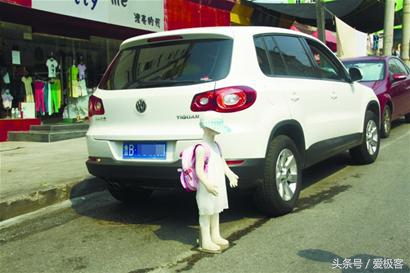 倒车影像摄像头200万像素够用吗,有倒车影像的车贵吗