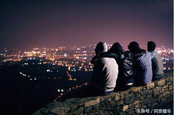 众泰t6002016款运动版,2018众泰t600运动版