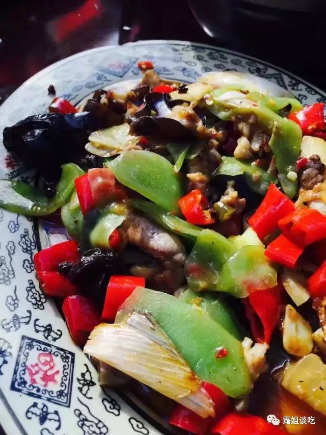 霜姐探店｜客观品评行走西昌系列之高山苞谷饭庄