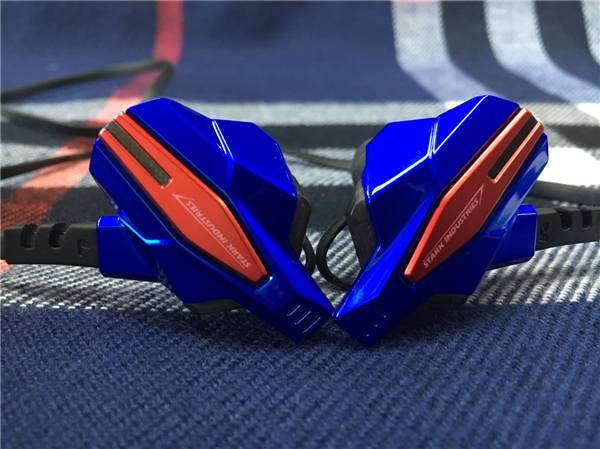 《美队》定制PK榜:宜博VS弄客,蓝牙运动耳机的龙虎之争