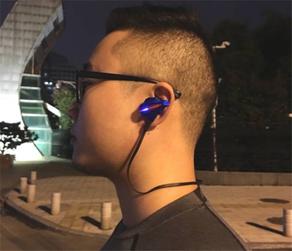 《美队》定制PK榜:宜博VS弄客,蓝牙运动耳机的龙虎之争