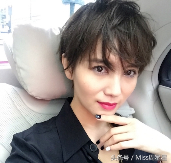 唐嫣宋佳穿衣搭配图片,白色月光宋佳美甲图