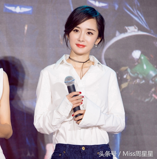 唐嫣宋佳穿衣搭配图片,白色月光宋佳美甲图