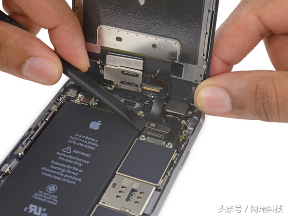 iphone6s换电池多少钱,iphone6s换电池教程视频